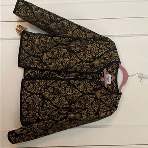 Black and gold jacket!